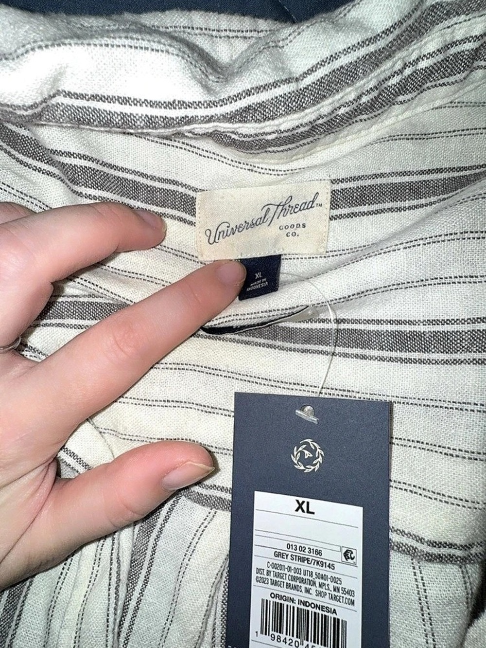 NWT Universal Thread button down - Picture 2 of 2